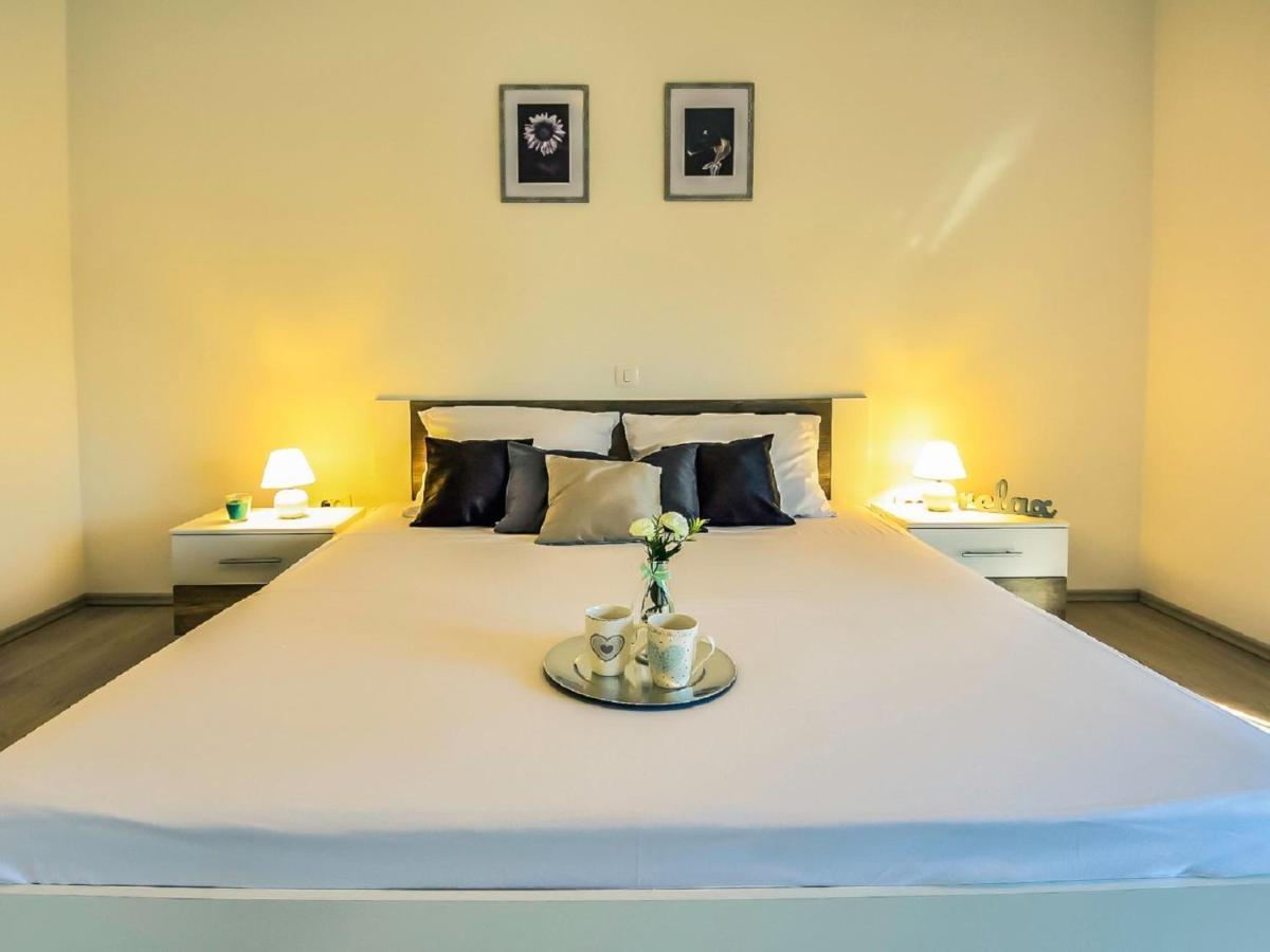 Holiday Home Anic By Interhome Smilcic ภายนอก รูปภาพ