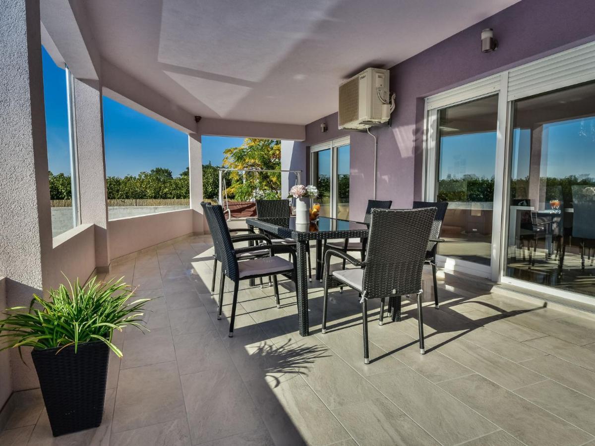 Holiday Home Anic By Interhome Smilcic ภายนอก รูปภาพ