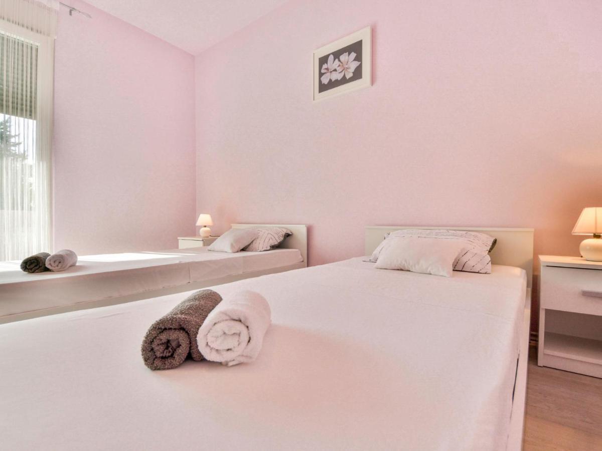 Holiday Home Anic By Interhome Smilcic ภายนอก รูปภาพ